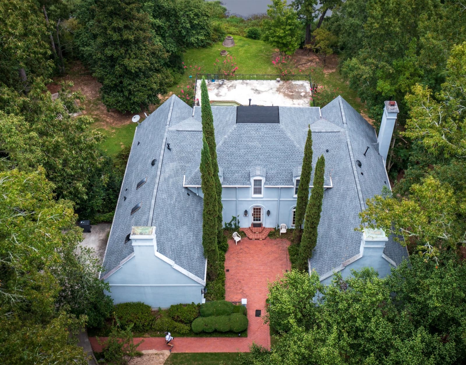 New slate-look shingle roof by Skyline on a white estate in Chapel Hill, NC, aerial view